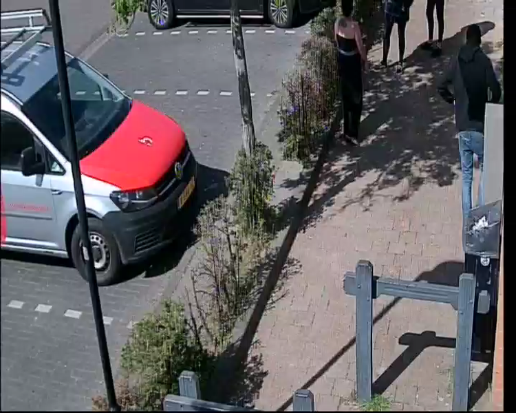Gemert - Gezocht - Verdachte pinpasfraude Gemert Gemert - Gezocht - Verdachte pinpasfraude Gemert